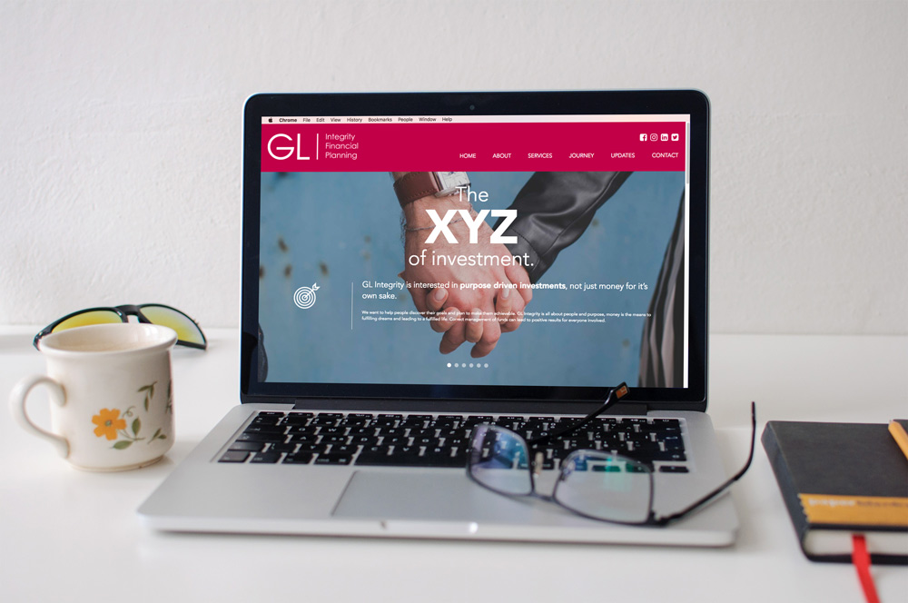 Investments-marketing-macbook-blog-xyz